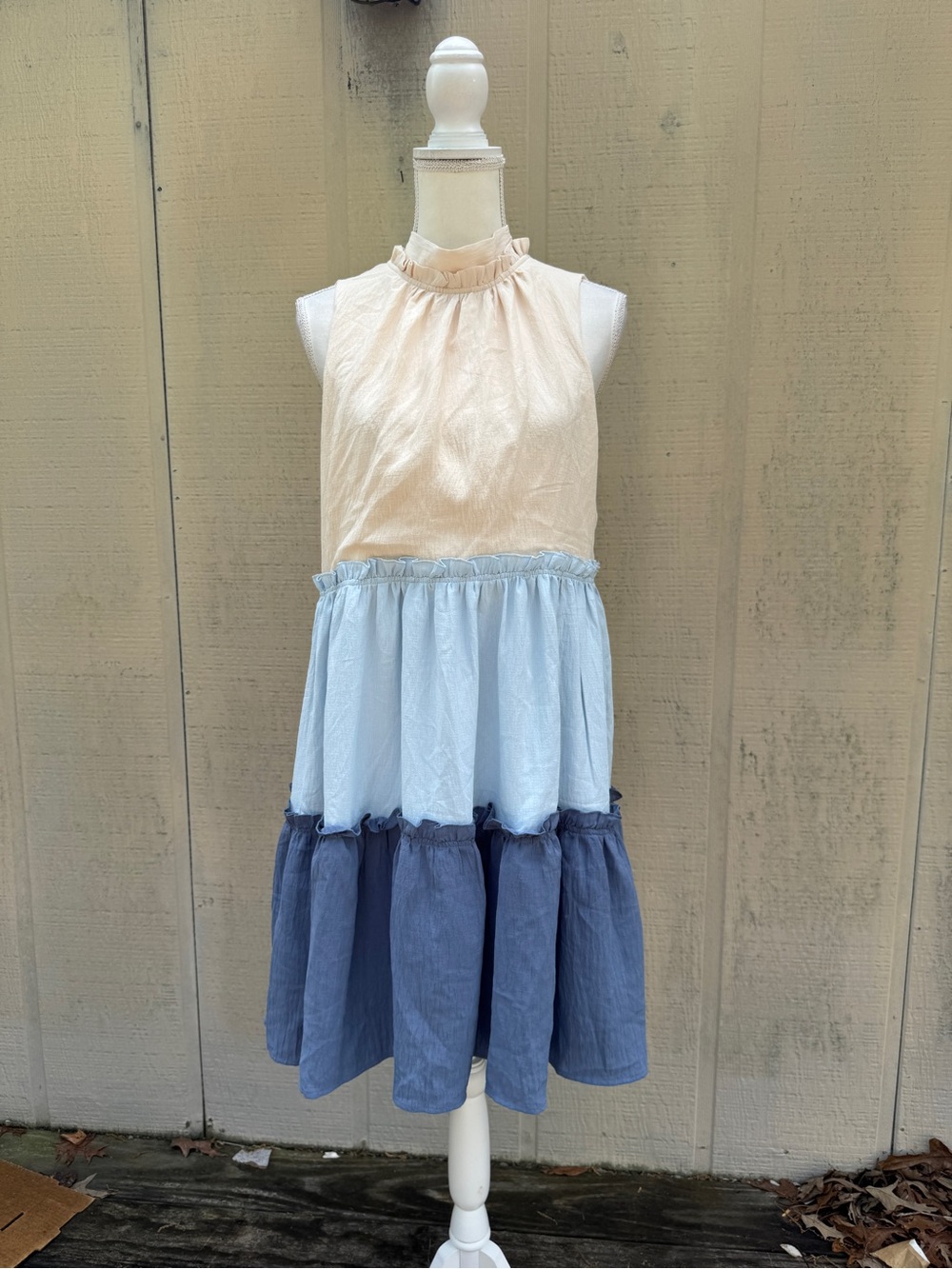 Sleeveless Tiered Mini Dress in Cream & Blue